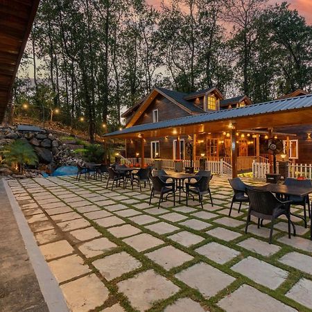 Saffronstays The Woods - Sal Villa Dehradun Bagian luar foto