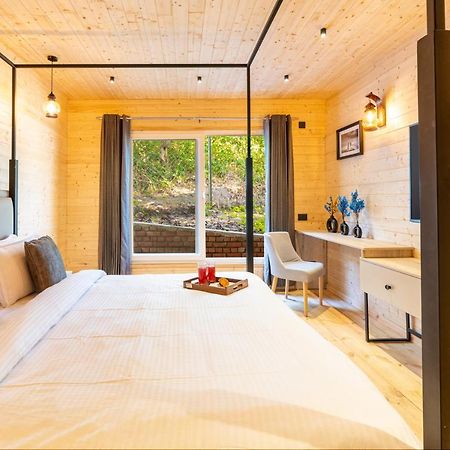 Saffronstays The Woods - Sal Villa Dehradun Bagian luar foto